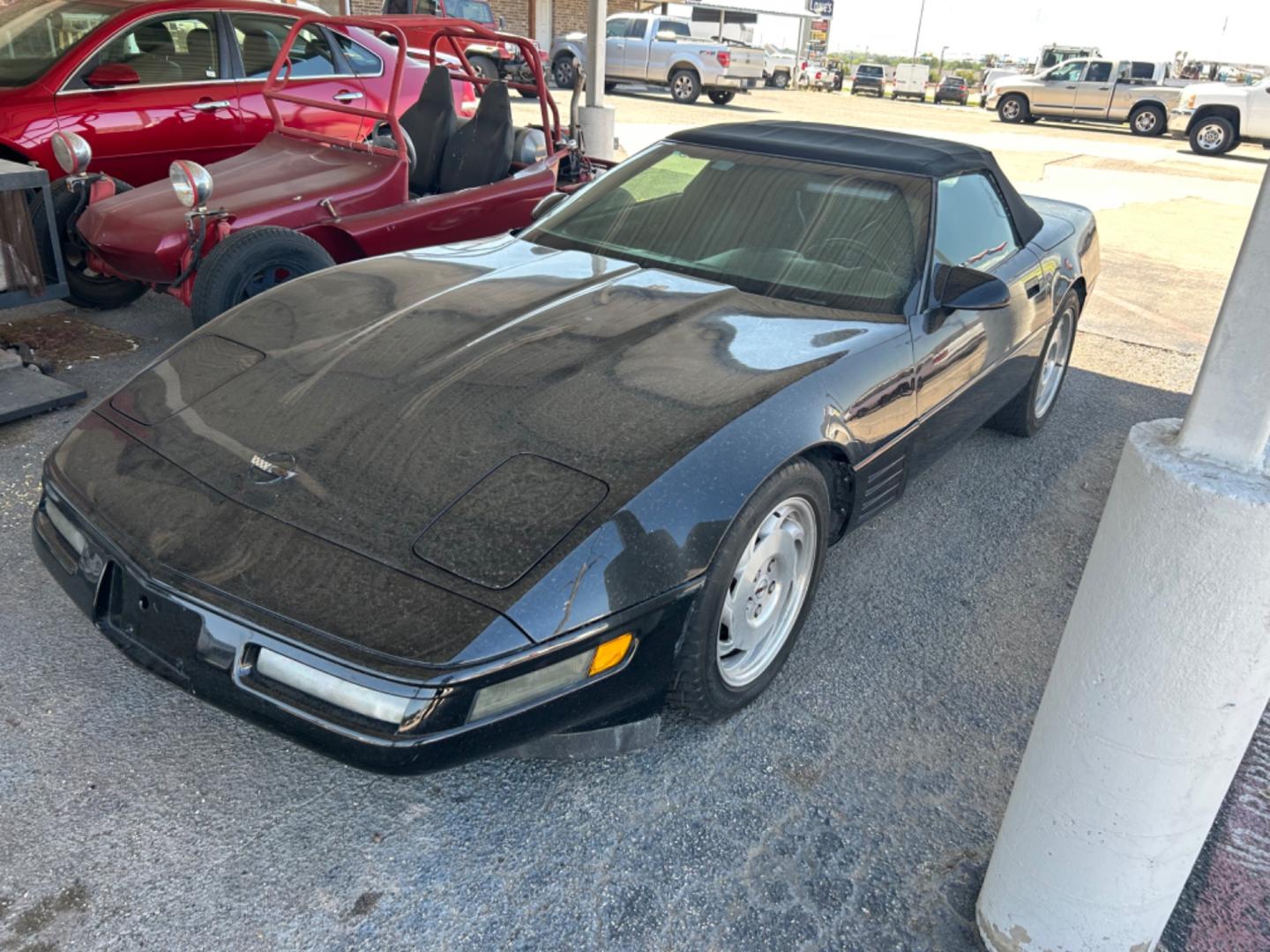 1994 Black /Black Chevrolet Corvette Convertible (1G1YY32P6R5) with an 5.7L V8 OHV 12V engine, 5SPD transmission, located at 1687 Business 35 S, New Braunfels, TX, 78130, (830) 625-7159, 29.655487, -98.051491 - Photo#0